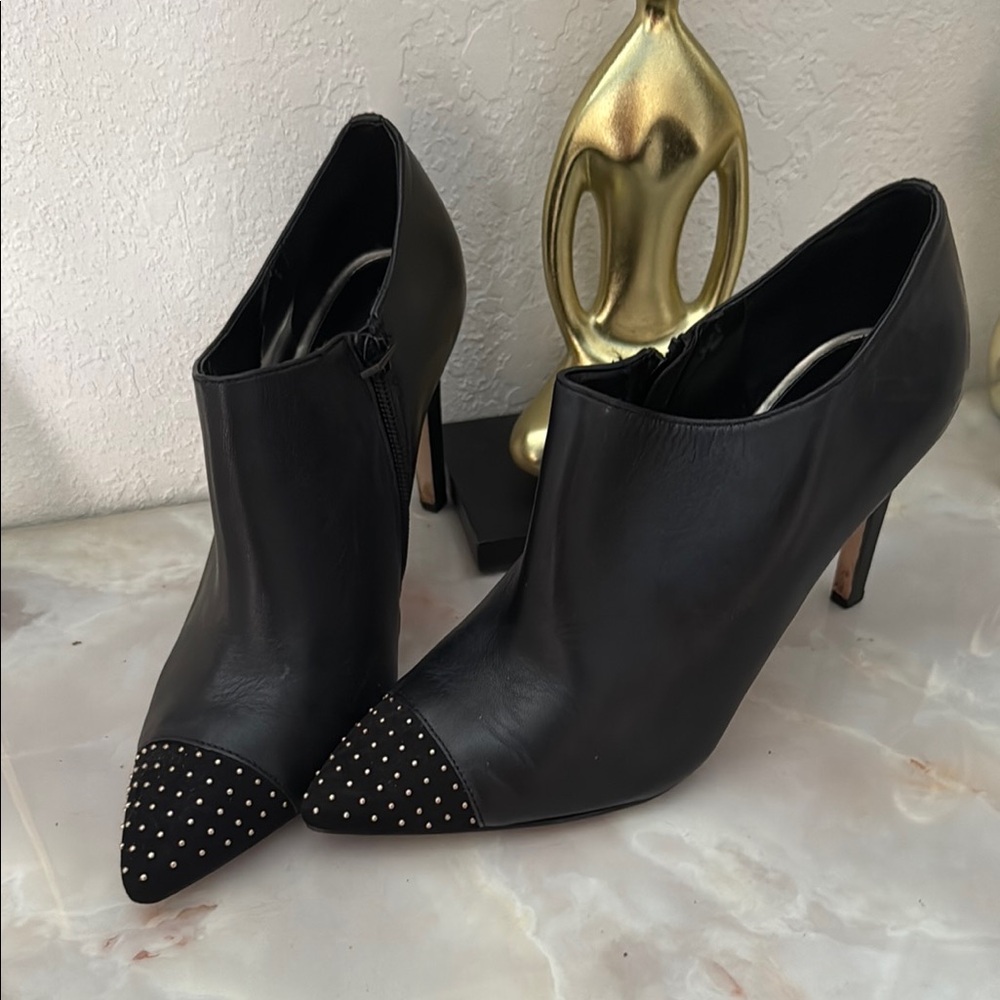 White House Black Market Klaudia Studded Black Leather Shoe Bootie 9